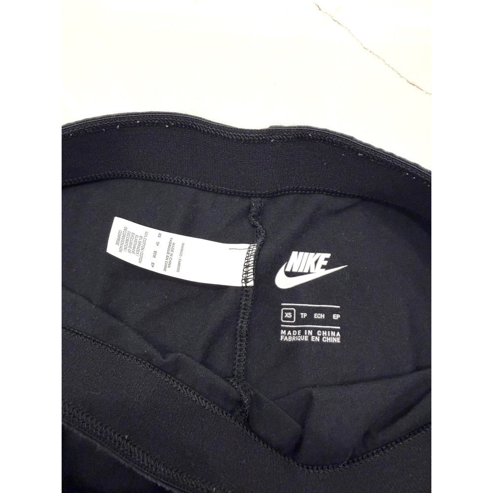 Nike Leggings Black Cotton Spandex Slim Fit Athleisure XS 3/4 length - Picture 4 of 5